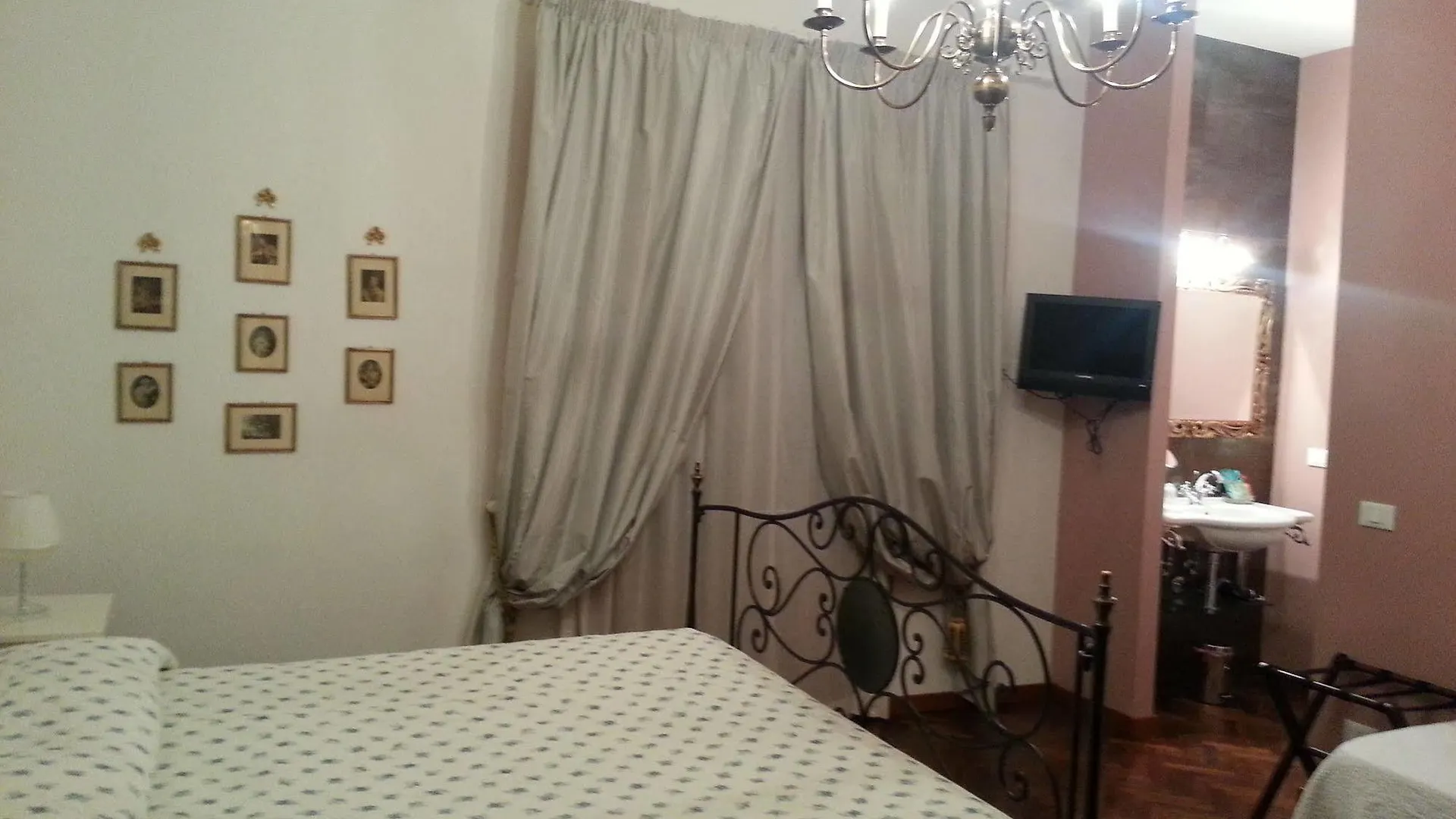 Corte Dei Galli B&B Sesto Fiorentino Italy